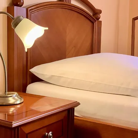 Hotel Bily Beranek Kralovice Kralowitz