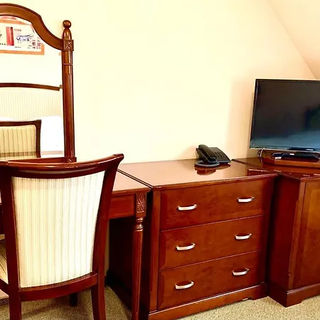 Hotel Bily Beranek Kralovice 3*