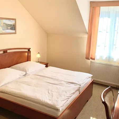 Bily Beranek Kralovice Hotel Kralowitz
