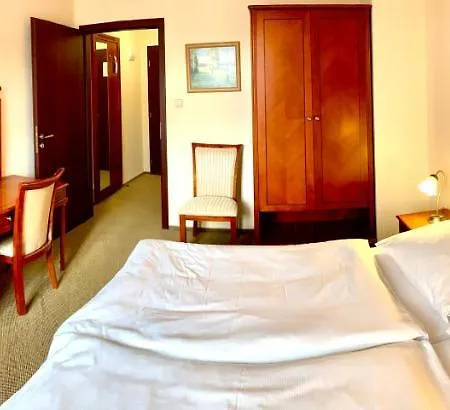 Hotel Bílý Beránek Kralovice Kralowitz